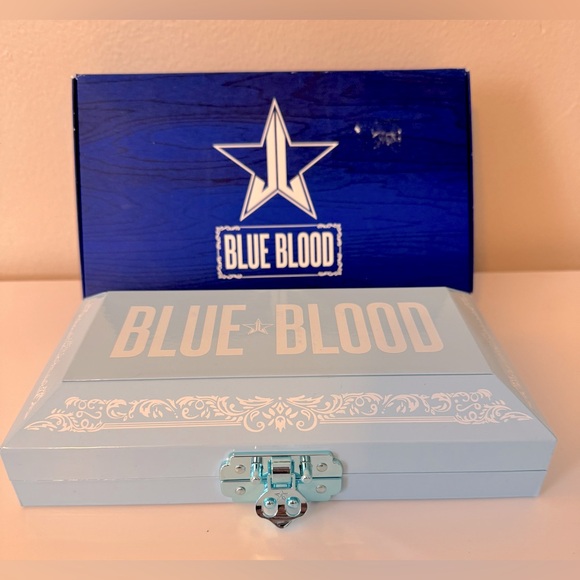 Jeffree Star Other - Jeffree Star Blue Blood (18x) eyeshadow palette NIB Beautiful ❤️